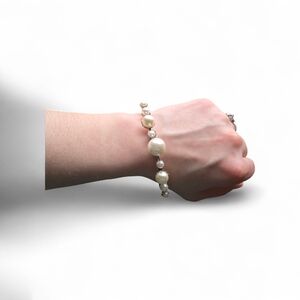 Plunder Pearl Bracelet - Cream Pearls